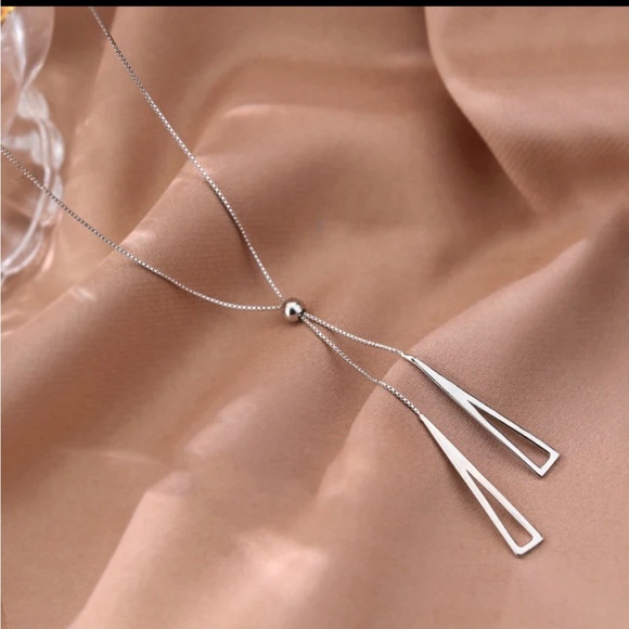 Tassel Pull Chain Necklace - Picture 3 of 6